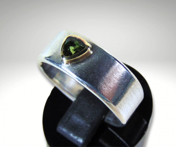 1 design brede ring 925 mat zilver 14k 585 goud peridot driehoek pr 2
