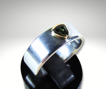 1 design brede ring 925 mat zilver 14k 585 goud peridot driehoek pr 4