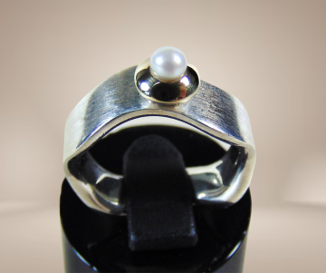 12 design golf ring mat 925 zilver 14k 585 goud parel beige achtergrond 3