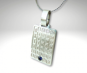 17 oktober saffier zilver kalender hanger ketting pr 1