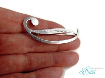 Strakke zilveren broche AM Sterling ca.1950