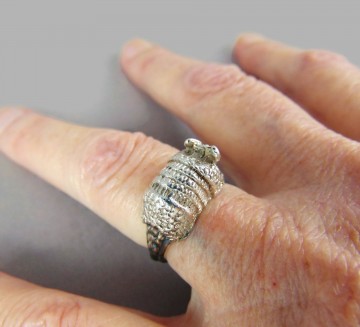 Armadillo zilveren ring 3