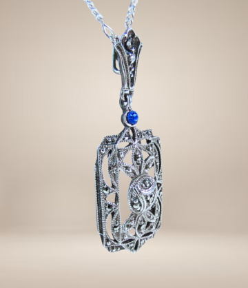 Art deco zilver markasiet blauw hanger rechthoek beige achtergrond  5