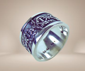 Brede taxco zilveren overlay paddo ring beige achtergrond 4