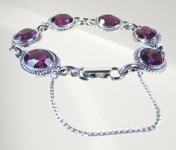 Danecraft sterling vintage zilveren paarse facet faux amethist schakel armband pr achtergrond7