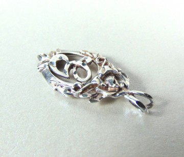 Diamant geslepen zilveren sierlijke letter g hanger 3