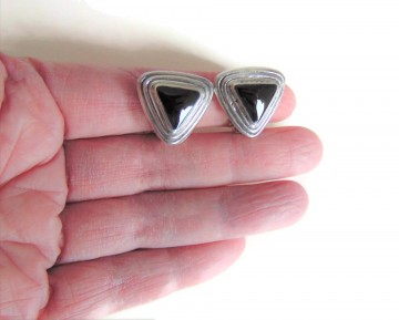 Driehoek zilver en onyx clip oorbellen 4