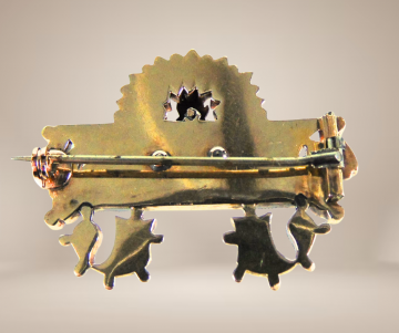 Etruskische stijl 14 karaat goud git zaadparel rouwsieraad broche beige achtergrond  5 5