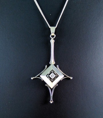 Grote art deco hanger modernist solitair zirkonia ketting 3