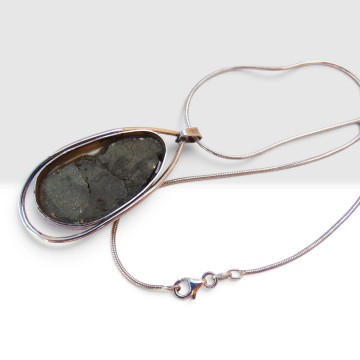 Grote brutalist pyriet nugget zilveren druppel hanger ketting  pr 4