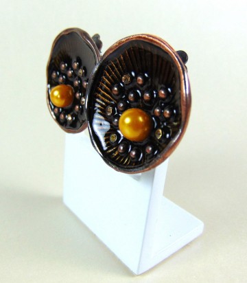 Grote modernistische ronde bronskleur clip oorbellen gele parel strass 1