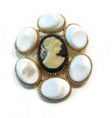 Grote ovale costume broche zwart wit 5