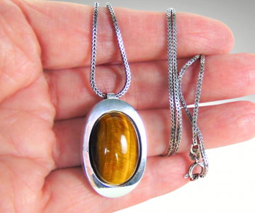 Grote teka theodor klotz modernist zilver tijgeroog hanger ketting  pr 5
