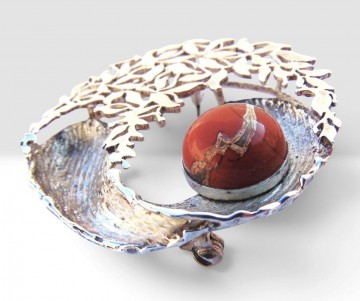 Kordes  lichtenfels art deco nouveau modernist ronde rode agaat broche zilver pr 2