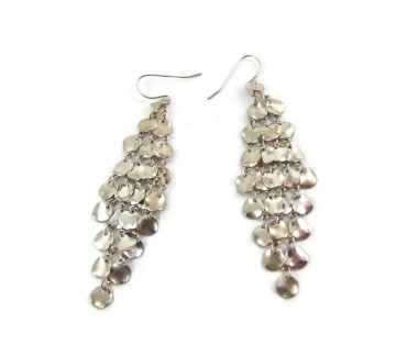 Lange zilverkleurige flapper mesh rondjes oorbellen 2