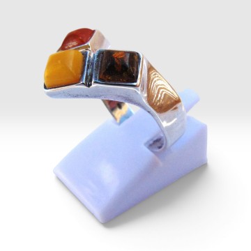 Modernist v amber zilveren ring pr 6