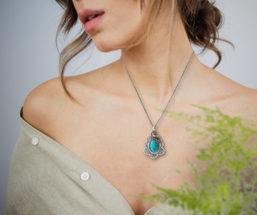 Navajo schulpend zilver turquoise hanger ketting op dame