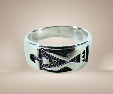 Navajo thunderbird overlay ring beige achtergrond