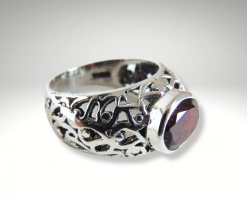 Nieuwe opengewerkte ring granaat pr 2