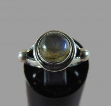 Nieuwe zilveren ring gespleten band 2 druppels ronde maansteen labradoriet 2