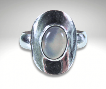 Nieuwe zilveren ring ovaal maansteen pr 3