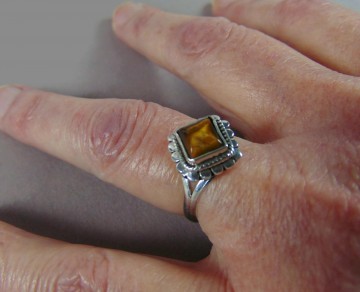 Nieuwe zilveren ring vierkante tijgeroog 1