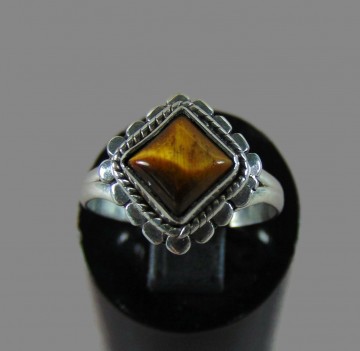 Nieuwe zilveren ring vierkante tijgeroog 2