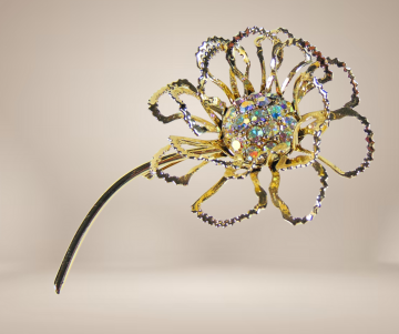 Sarah coventry grote gouden bloem broche aurora borealis beige achtergrond 4