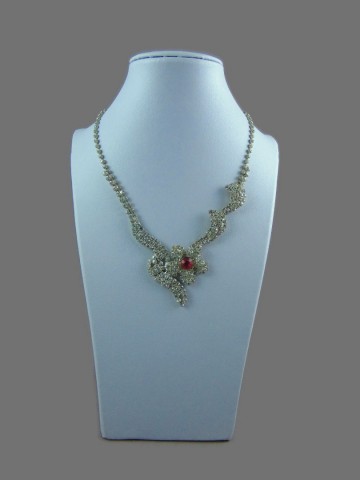 Sierlijke witte golvende bloem bling strass ketting roze hart 4
