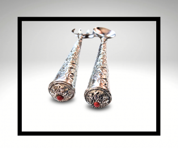 Slacouvert tibet verzilverd grijze overloop lijst