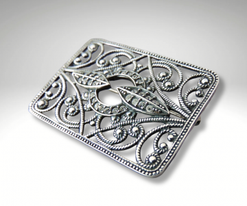 Timeless classic zilveren rechthoekige broche art deco kristal pr 2