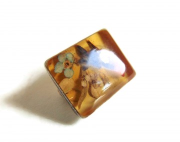 Zilveren kleine bloemetjes in resin broche 3