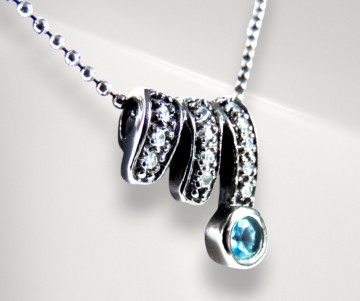 Zilveren nieuwe hanger zirkonia blauw accent nine west ketting pr 2