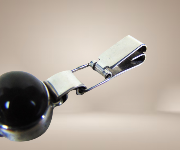 Zilveren schotse agaat armband beige achtergrond 2